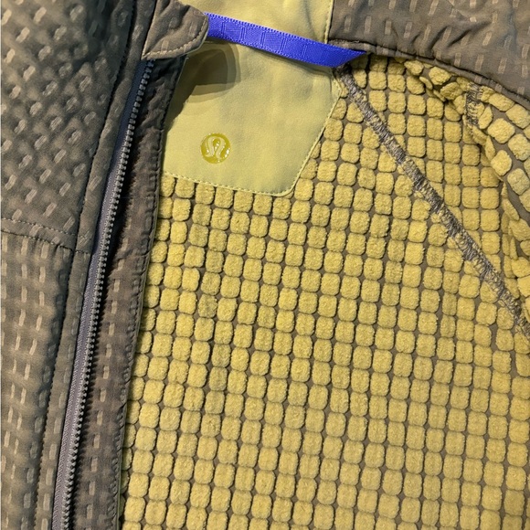 Lululemon vest - Picture 3 of 4